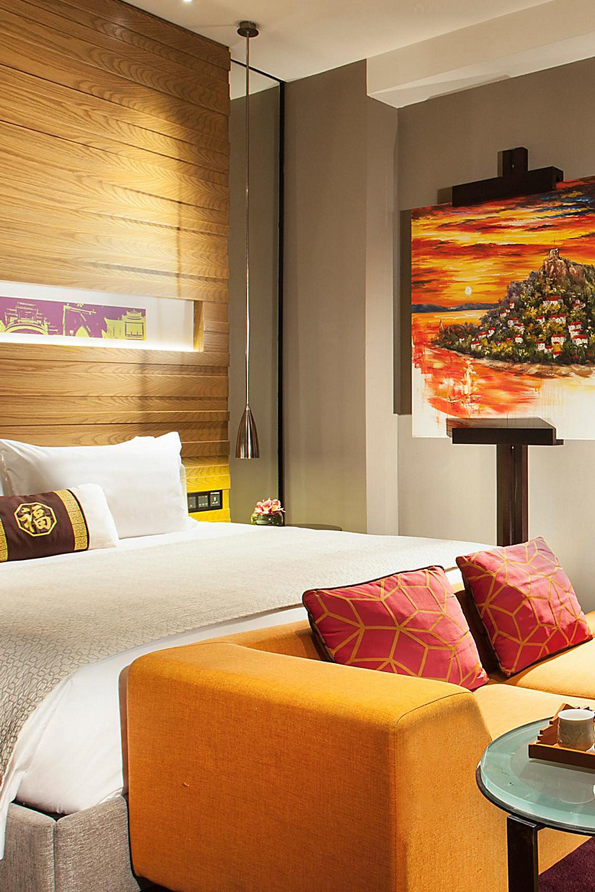 hotel_bedroom_furniture