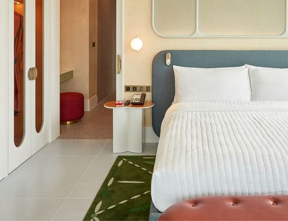 اتجاهات المواد في أثاث الضيافة في عام 2024