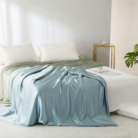 أثاث الحرير