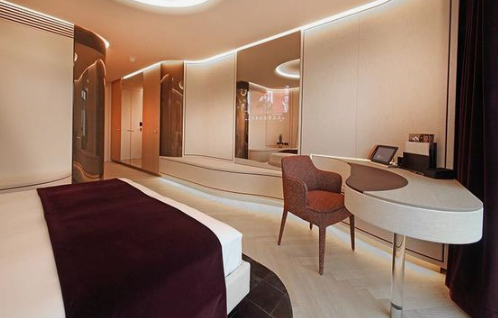 الأثاث متعدد الوظائف