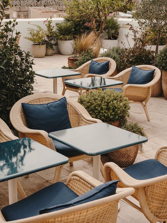 الجلوس في الهواء الطلق