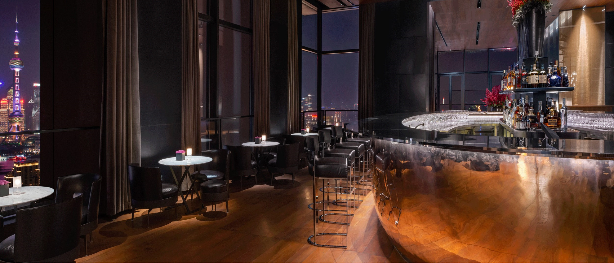 hotel-table