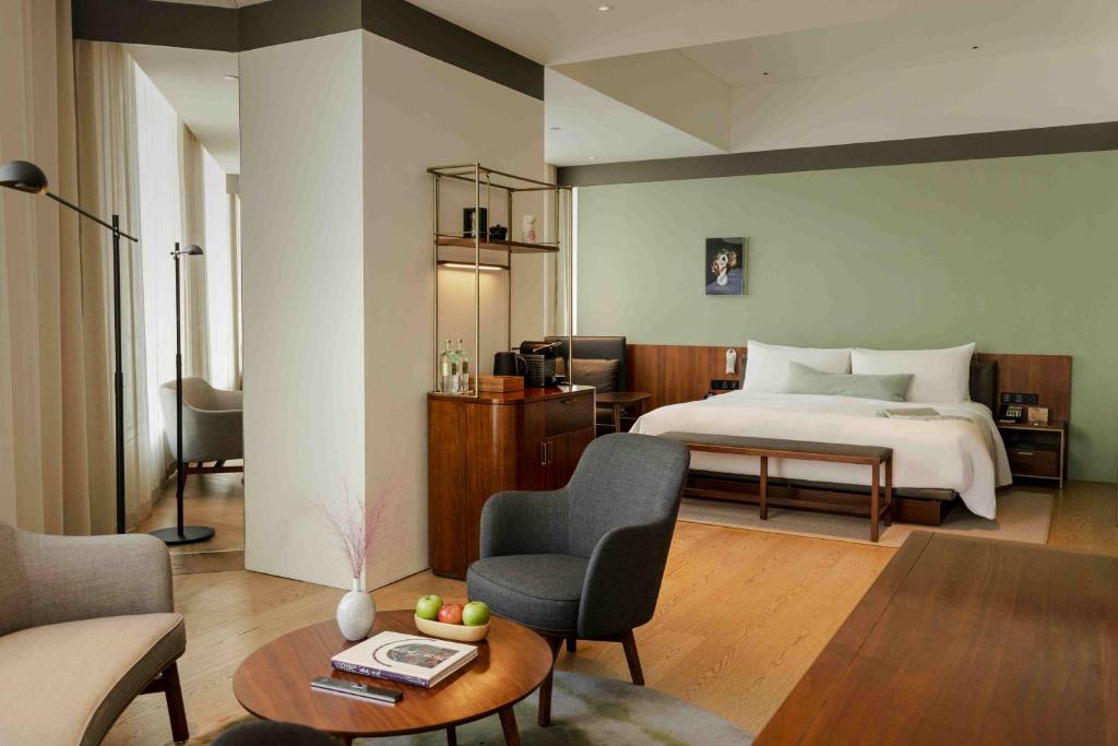 Sukhothai شنغهاي