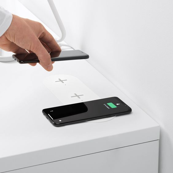 محطات الشحن اللاسلكية