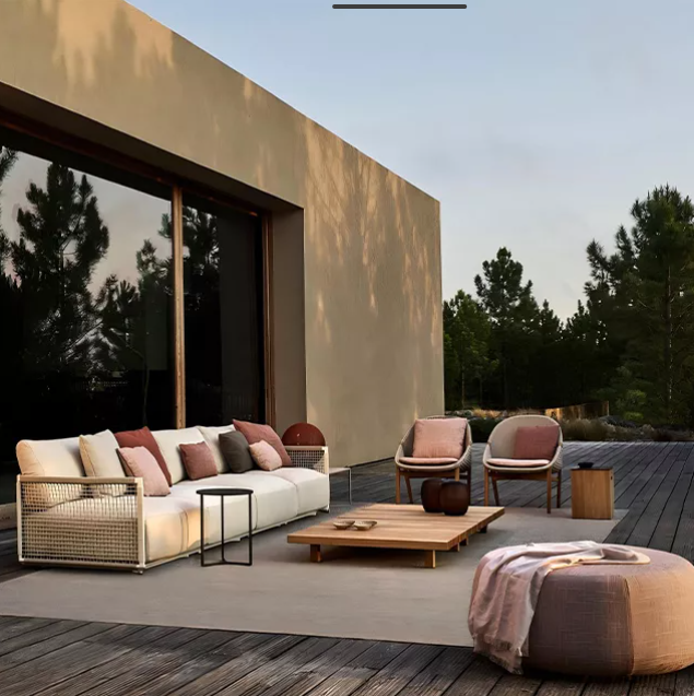 Outdoor Furniture أثاث في الهواء الطلق