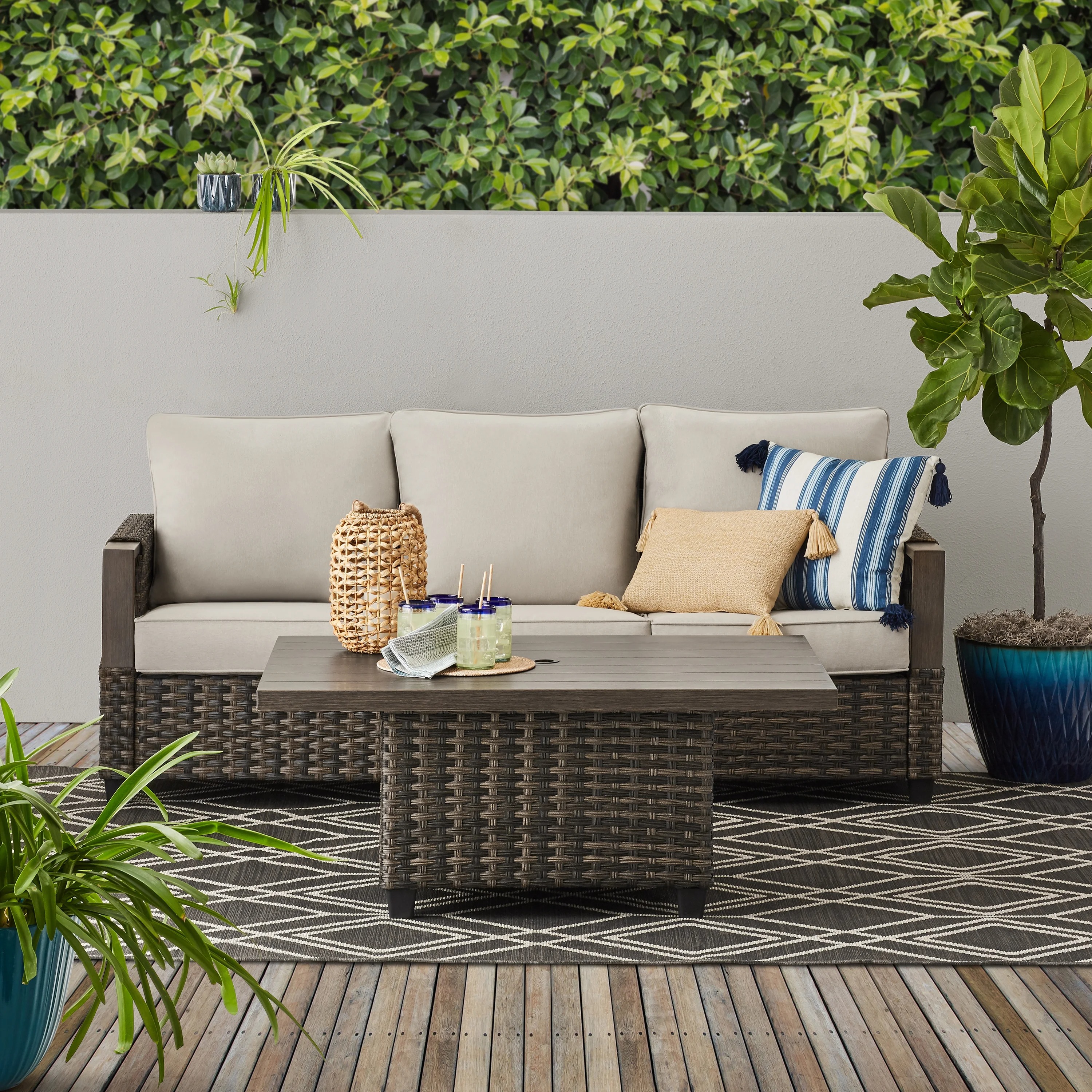 Seagrass-Outdoor-Wicker-Sofa